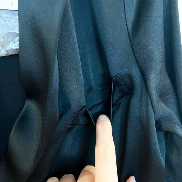 Nili Lotan Black Satin Formal Business Wear Collared Designer Blazer 8 NWOT - Picture 6 of 13